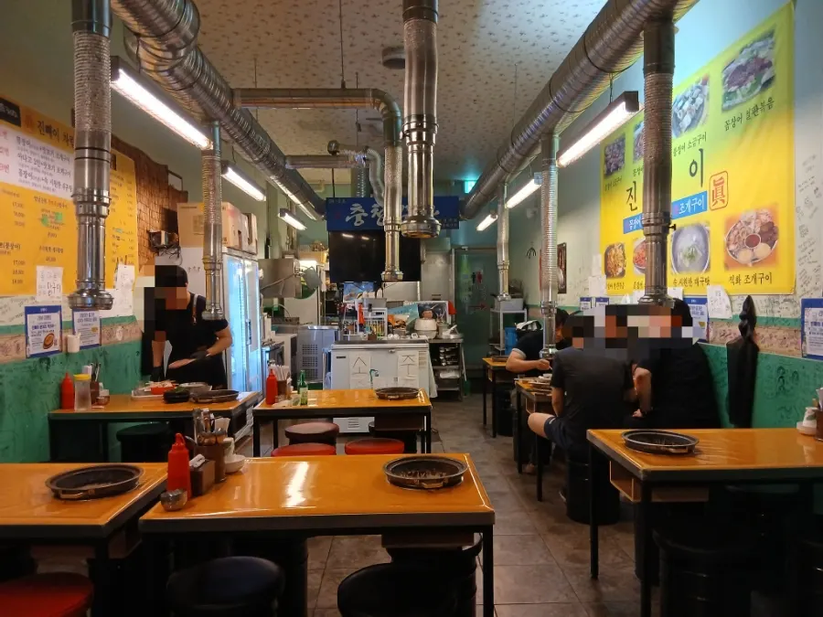 Jinppaei in Bounmyeong-dong during the visit