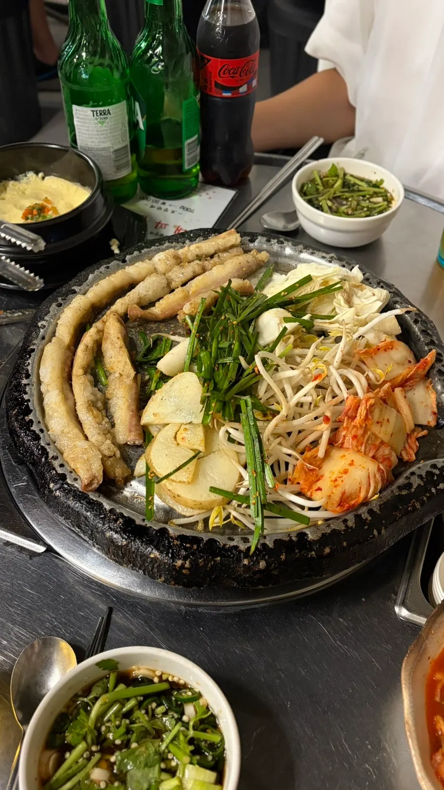 진성한우곱창 가락본점 매장 내부