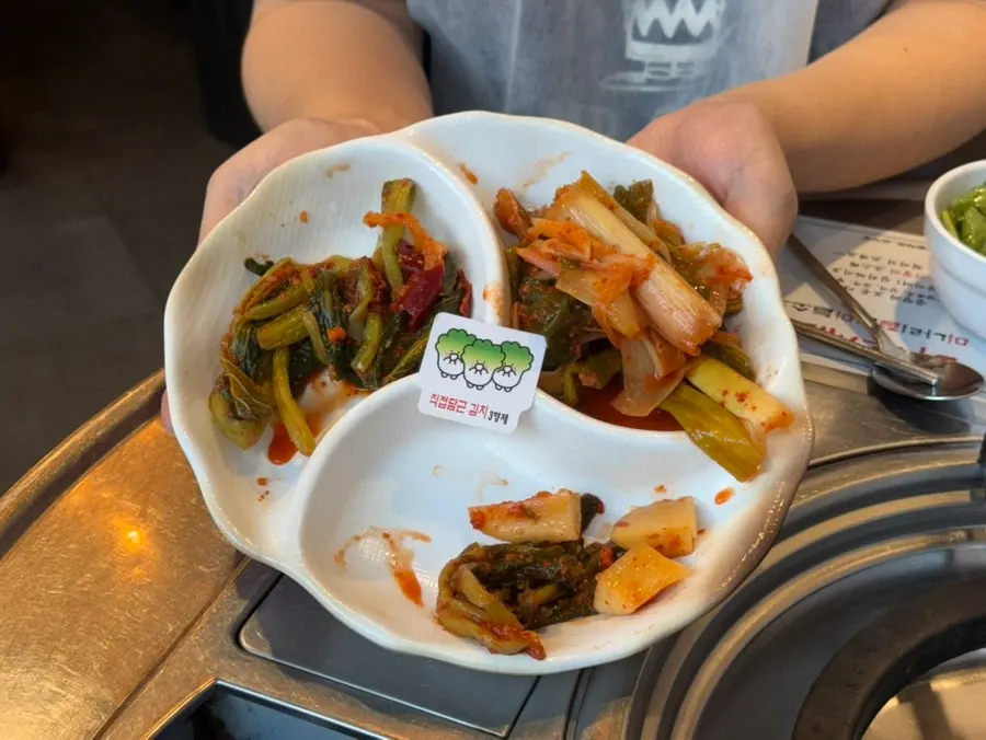 Three kinds of house-made domestic kimchi