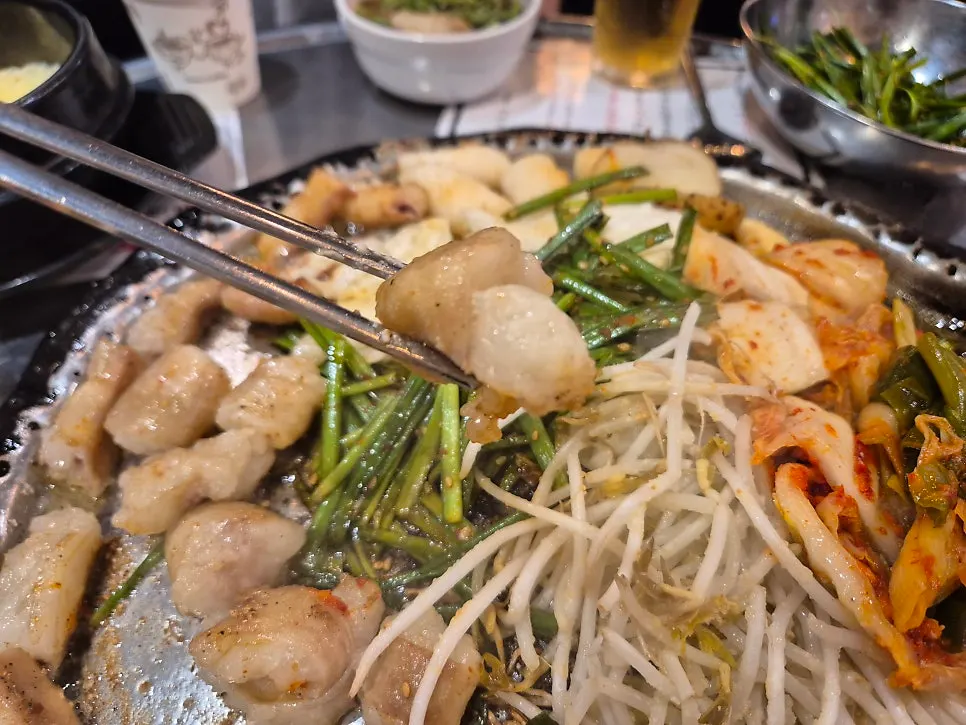 노릇하게 구워진 한우대창