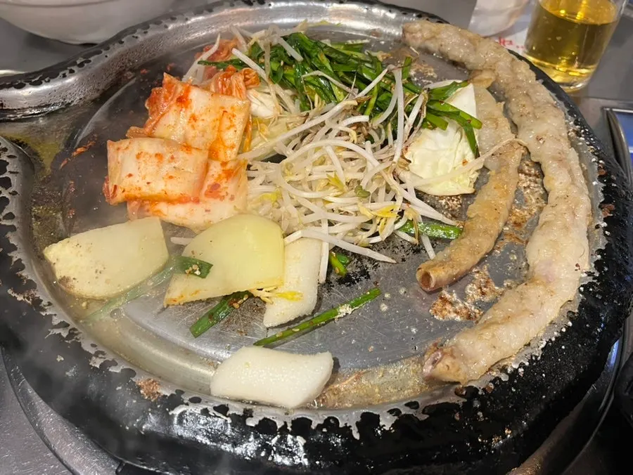 추가 주문해 다시 구워지는 곱창