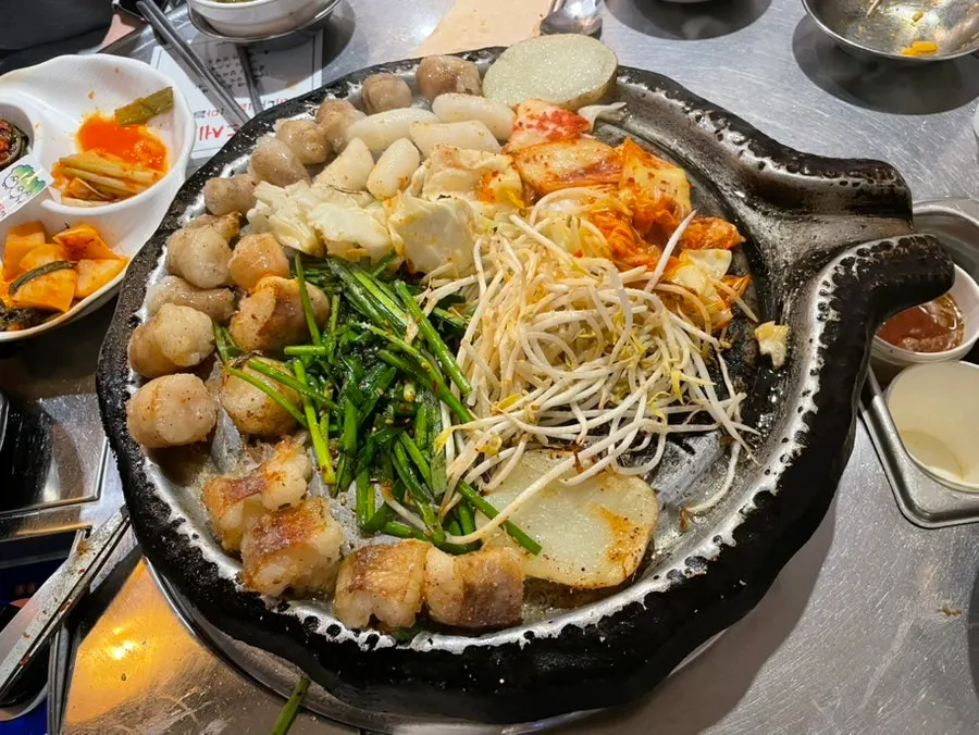 쫄깃하게 구워진 한우대창 2인분
