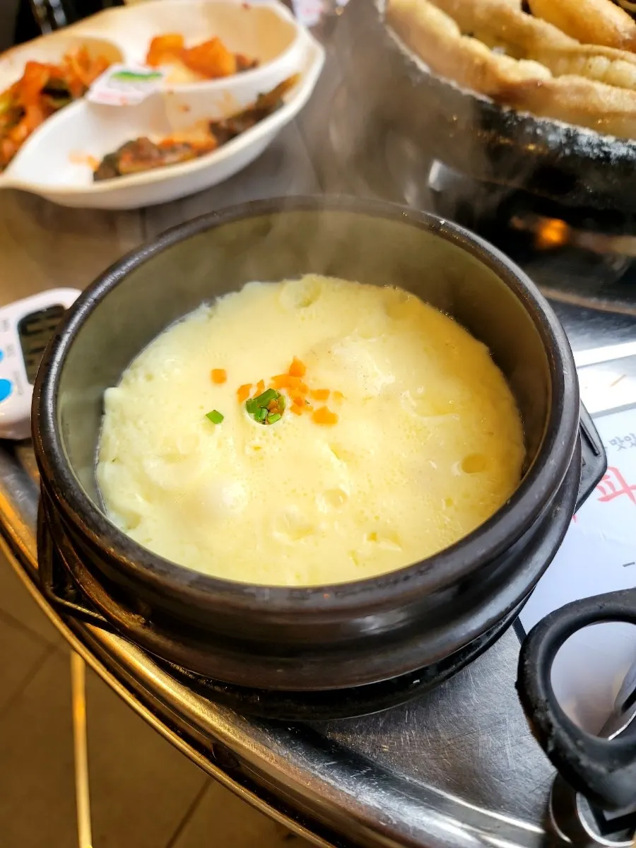 기본으로 나온 계란찜