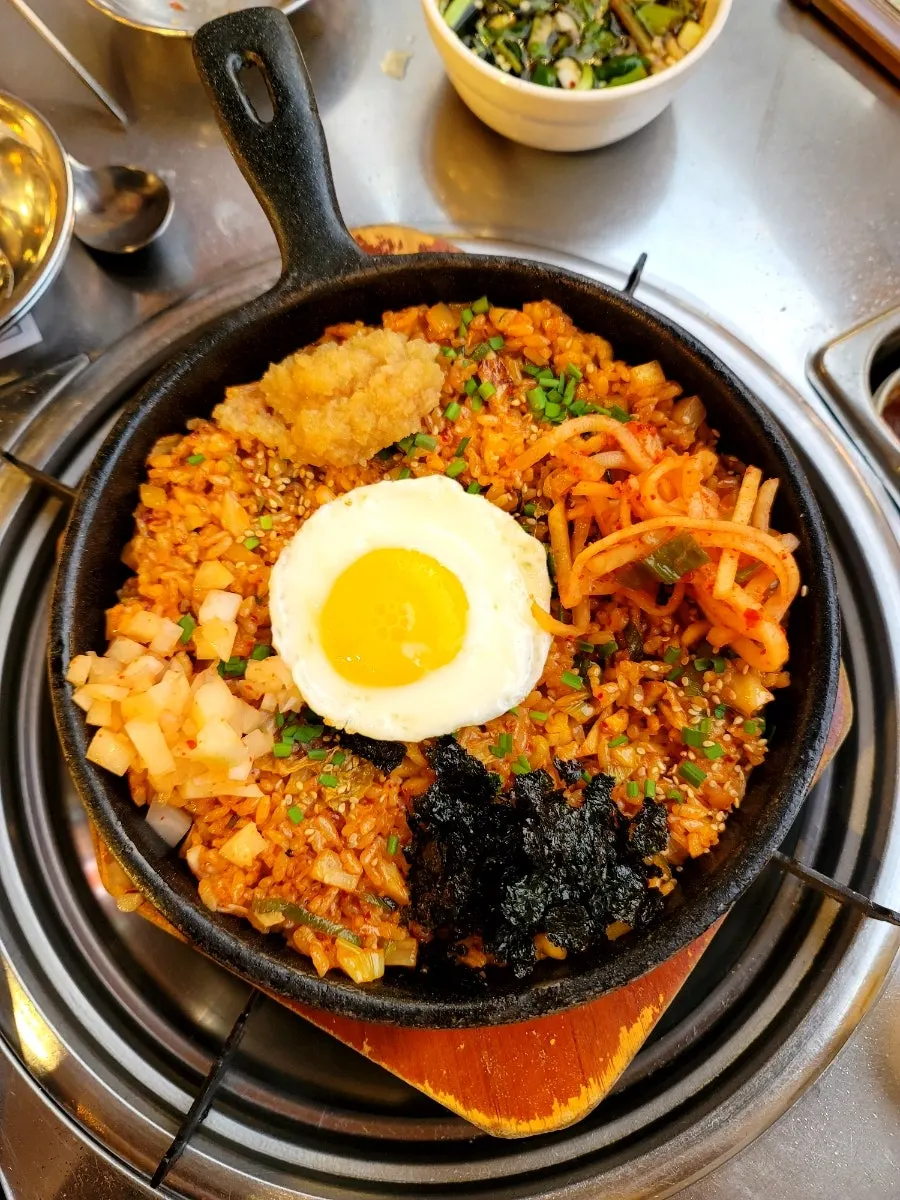 마무리로 주문한 깍두기양밥
