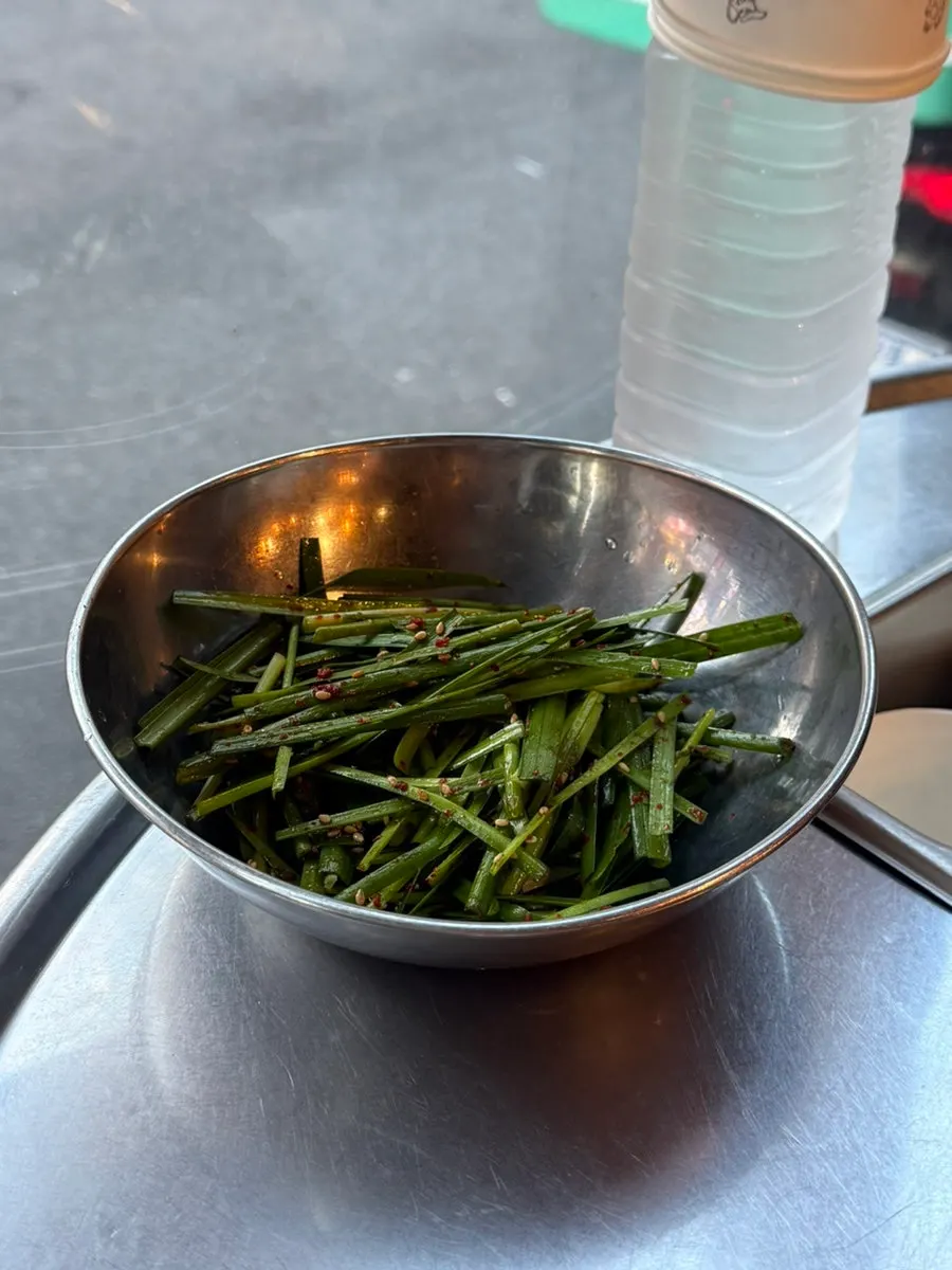 Chive salad served alongside the gopchang