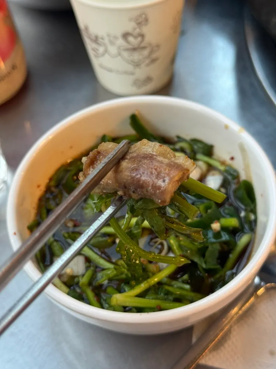 A fully grilled piece of hanwoo gopchang