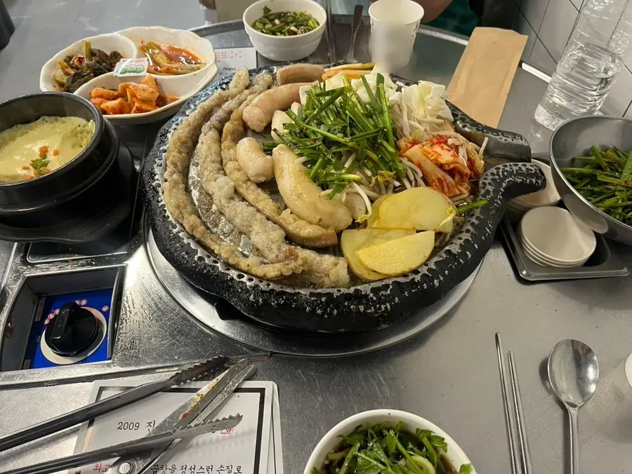 Raw gopchang for two and daechang for one on the table