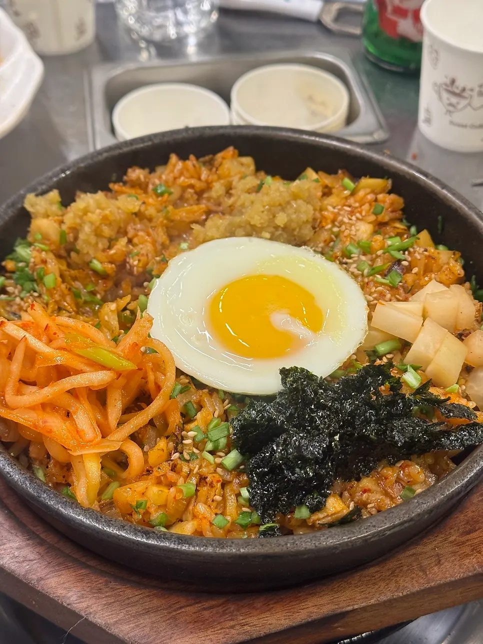 Kkakdugi fried rice before mixing