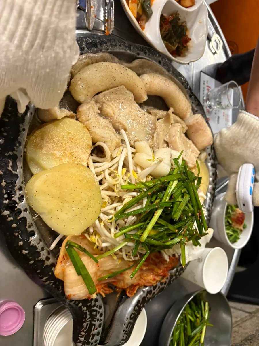 Plate of grilled gopchang shown vertically