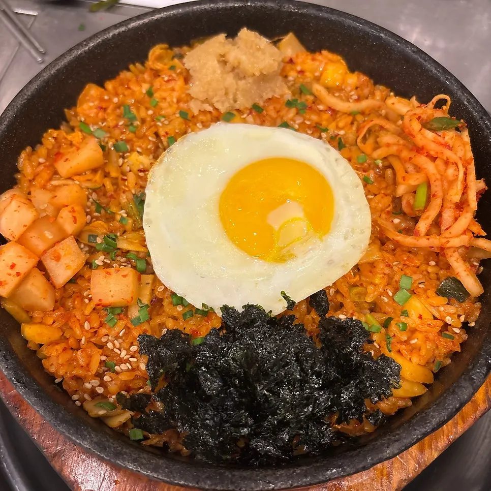 철판 위에서 구워지는 한우곱창