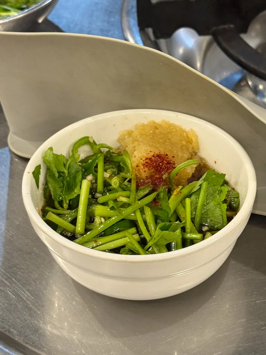 Minari garlic sauce served with the gopchang