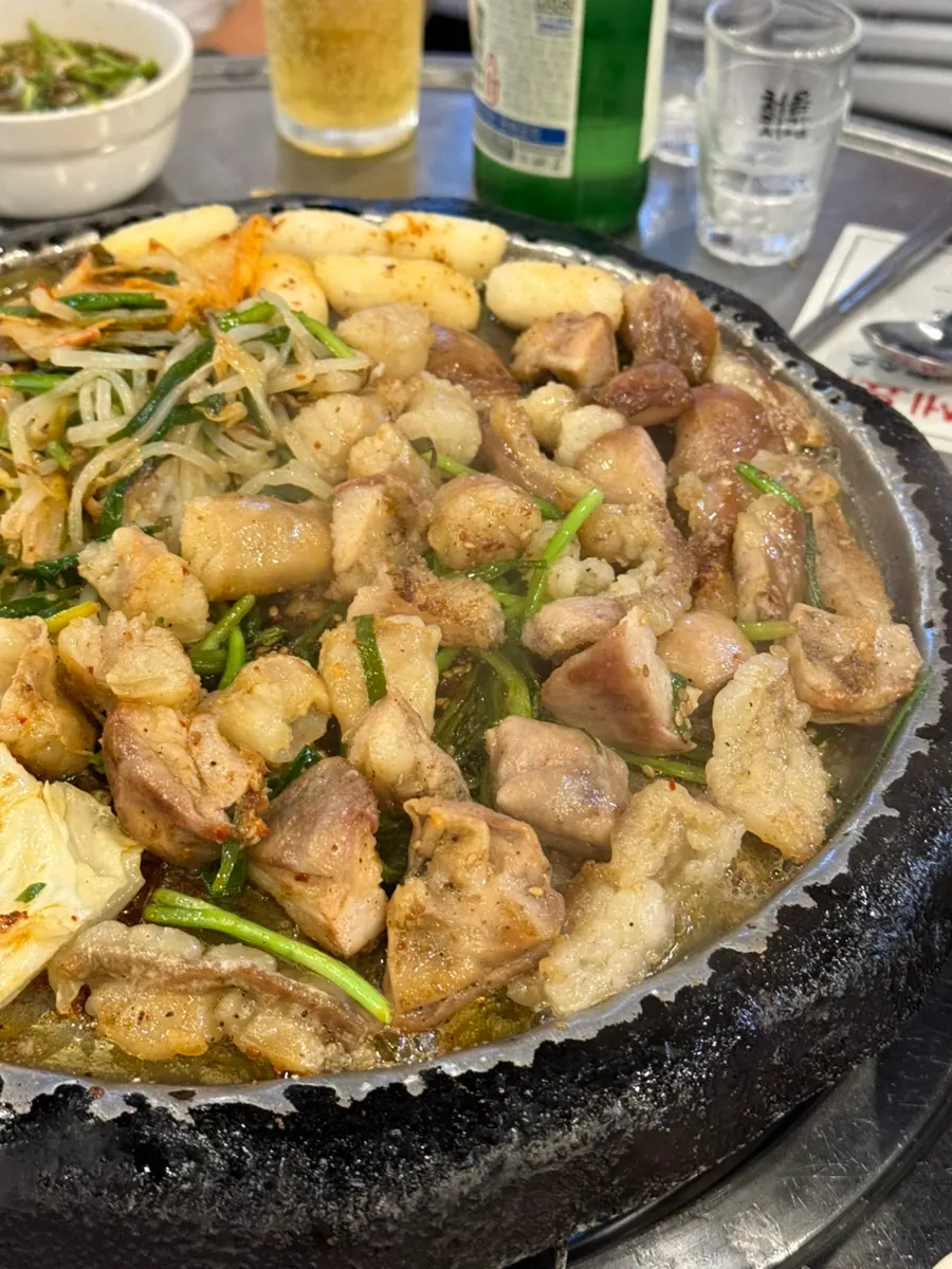 잘 익은 곱창 클로즈업