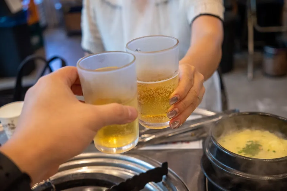 A glass of somaek enjoyed with the gopchang