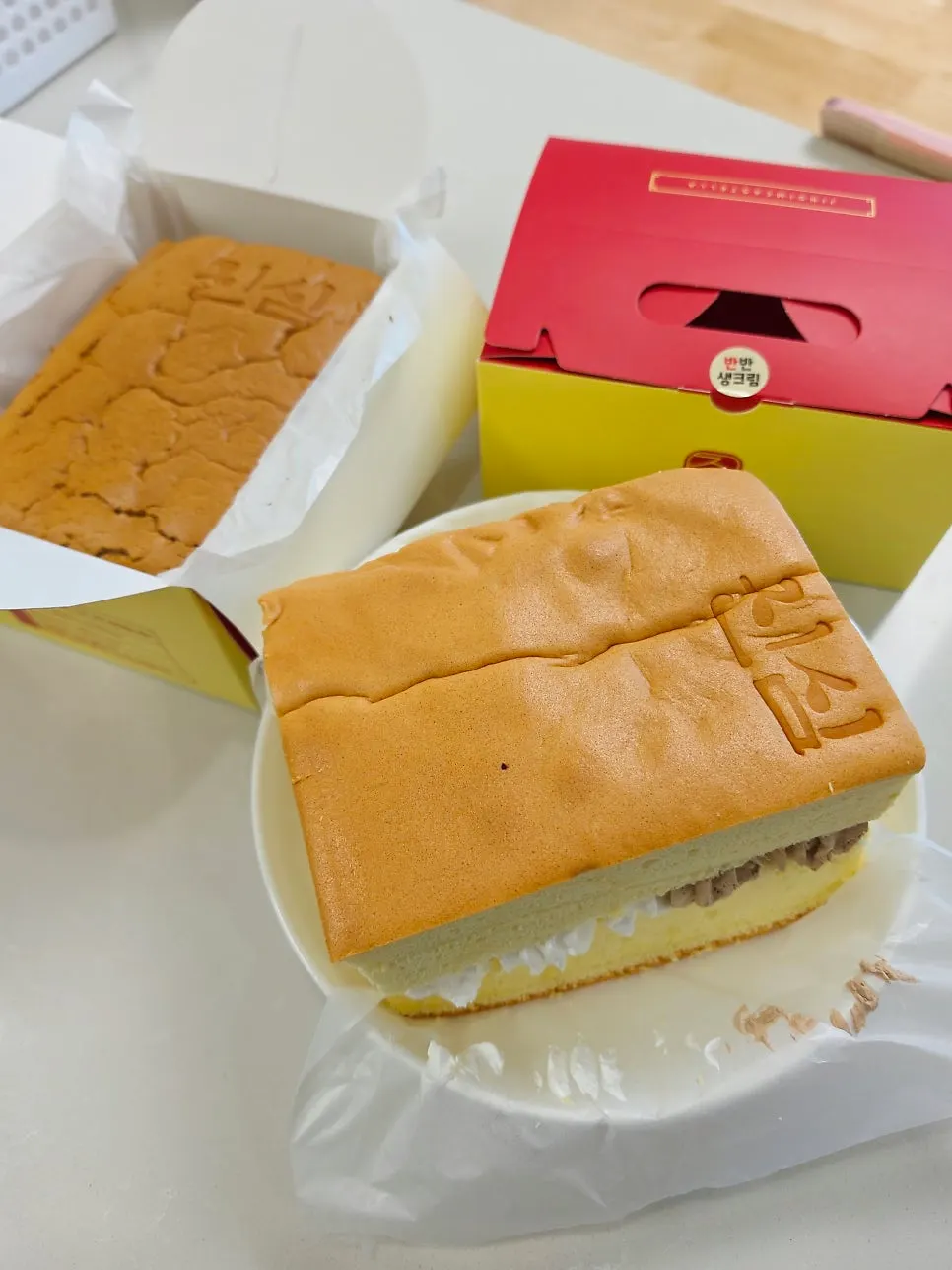 Jinsim Castella takeout packaging