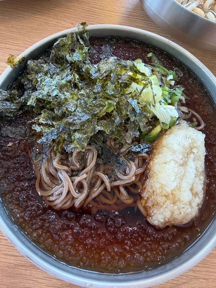Shrimp tempura udon topped with a giant fried shrimp
