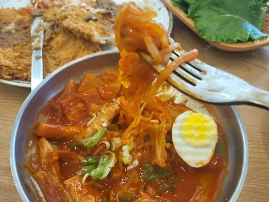 Full view of the generous wang donkatsu plate