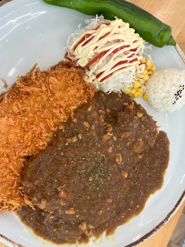 Curry donkkaseu topped with curry sauce