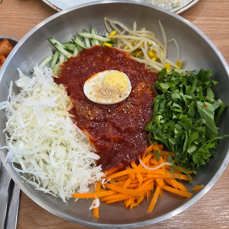Cross-section of the crispy-coated king donkatsu