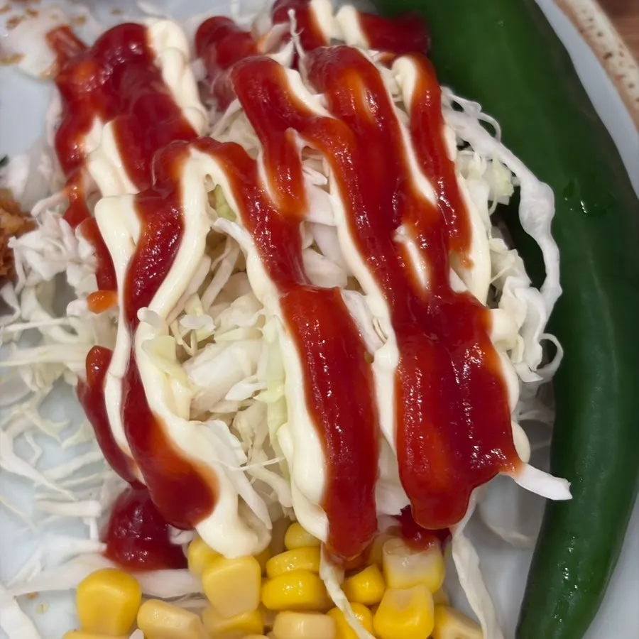 Jinsim Wang Donkatsu eaten together with rice