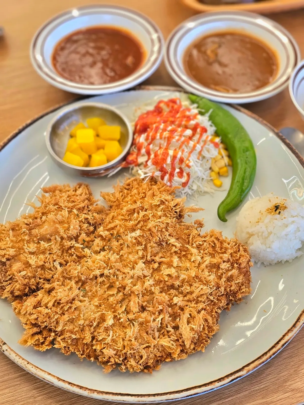 Full plate of the large Jinsim Wang Donkatsu