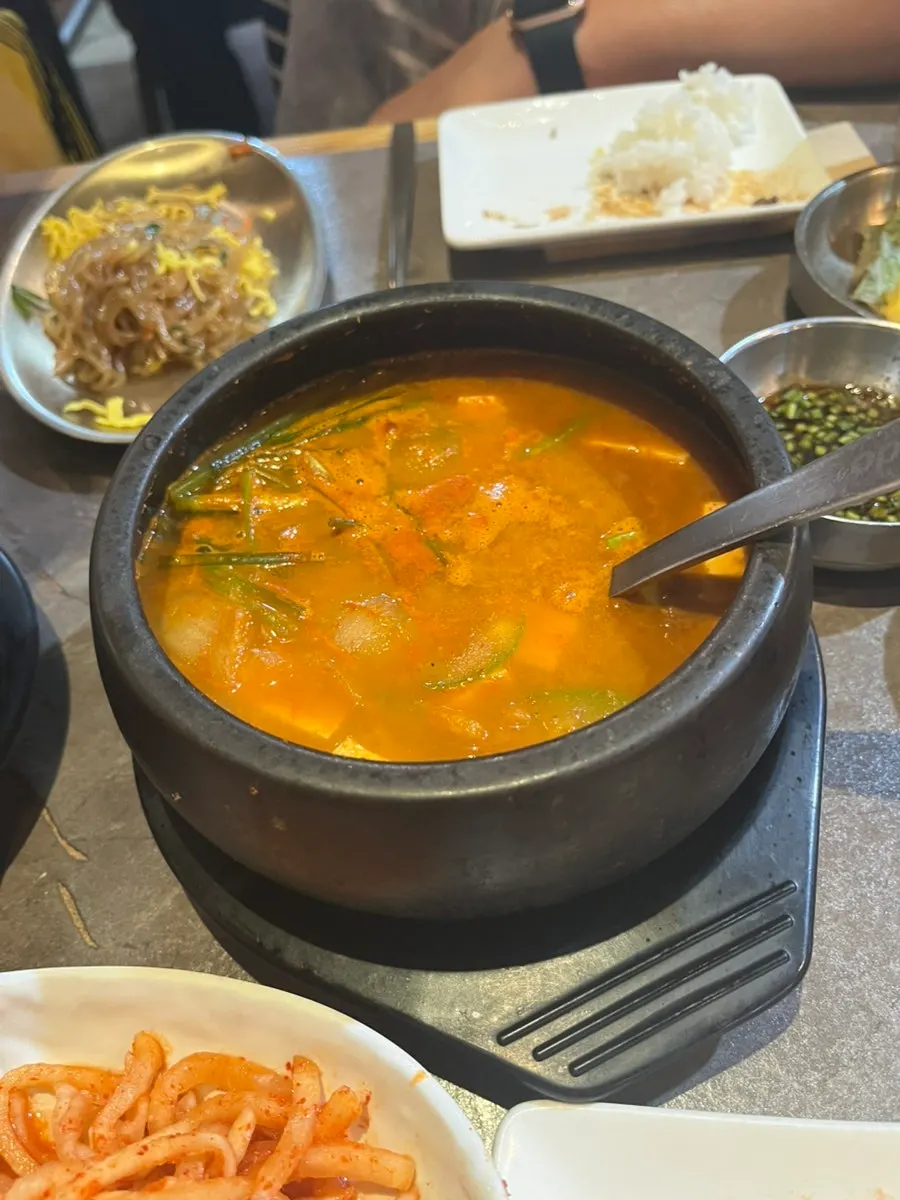 Hwaseong Korean BBQ dinner with kids: pre-grilled beef ribs at Jipbul Taebaek