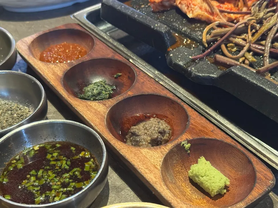 Six sauces including black sesame salt and chwinamul pesto