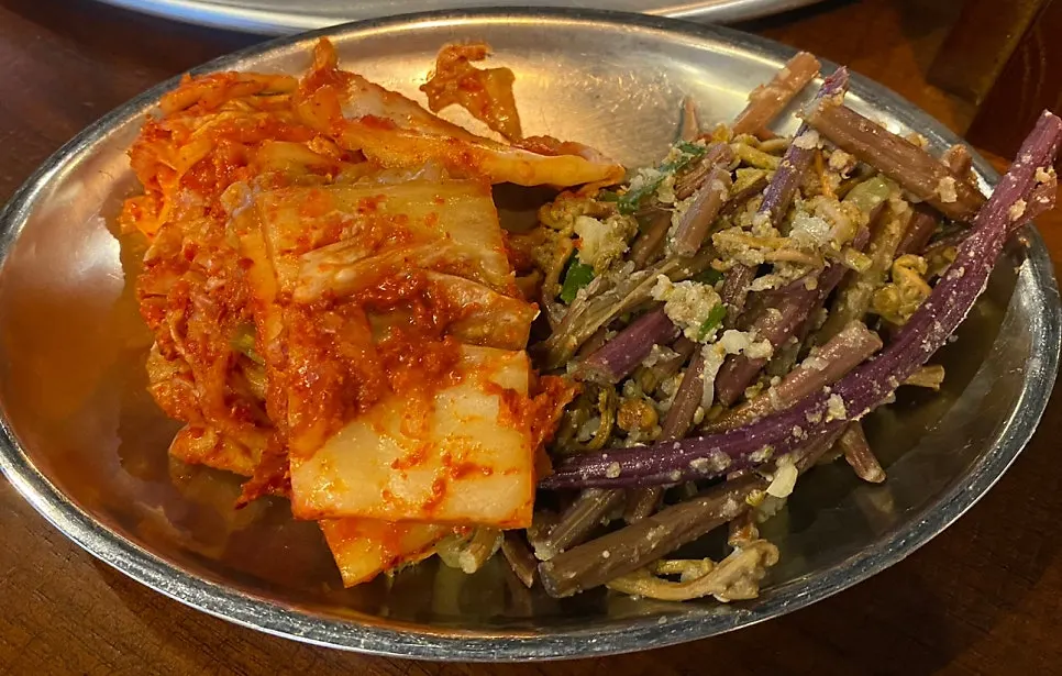 Sauces and ssam vegetables served with the meat