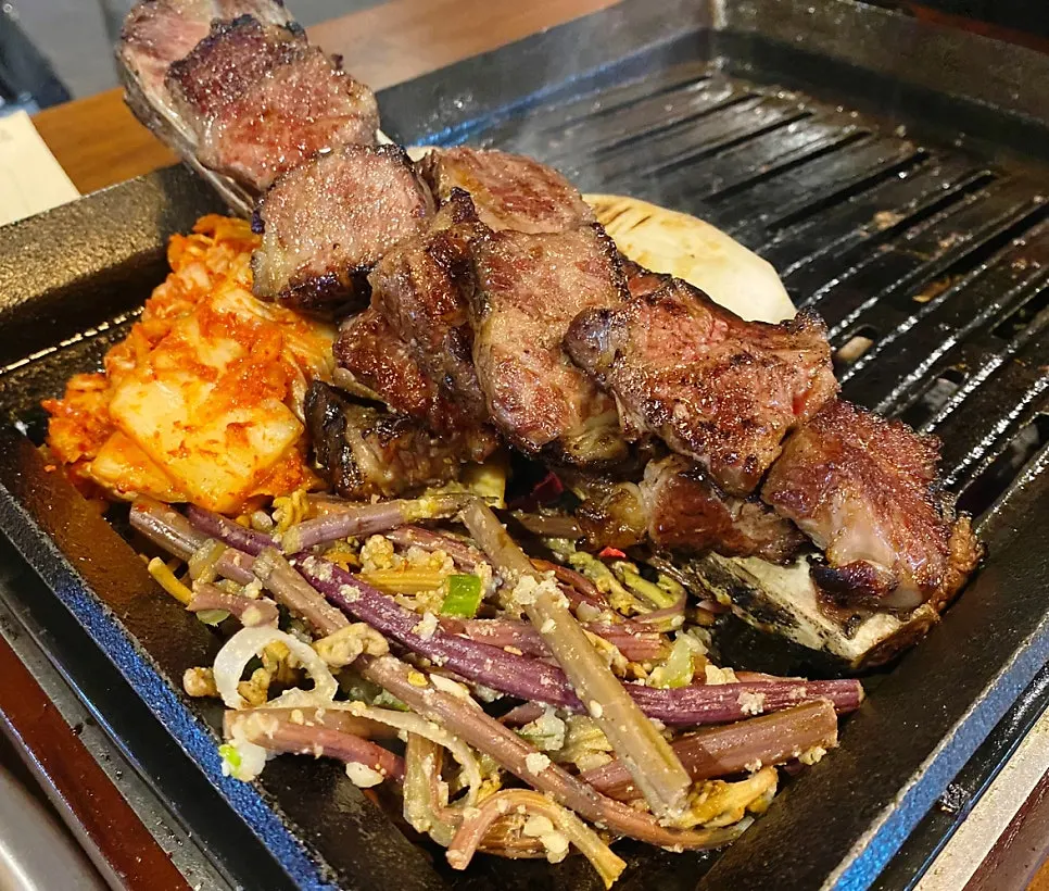 Close-up of grilled prime rib meat