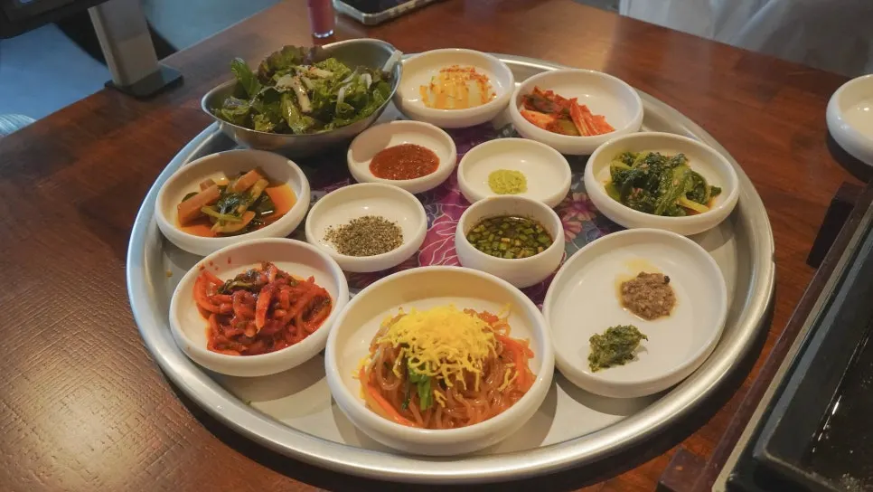 Yogurt drinks and side dishes at the self-bar
