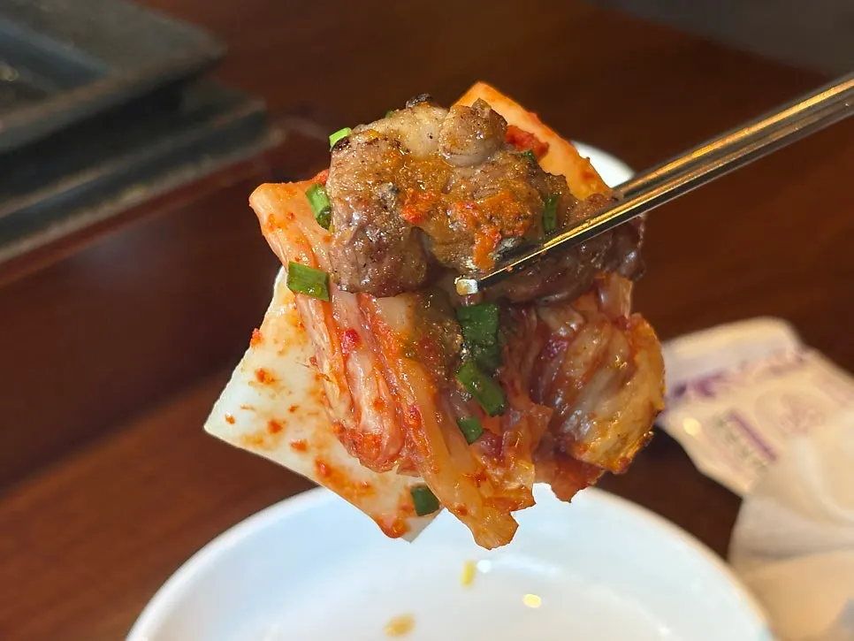 Clean, chewy straw-fired pork neck