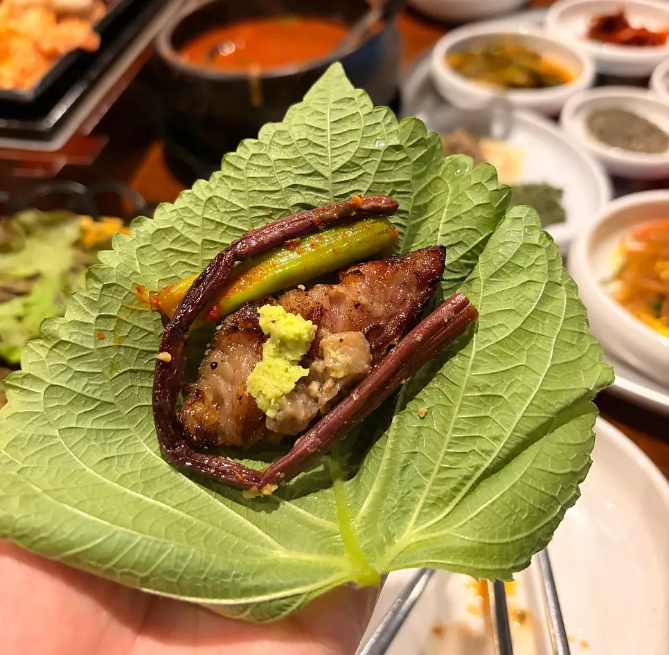 다 익은 양념우대갈비 한 점