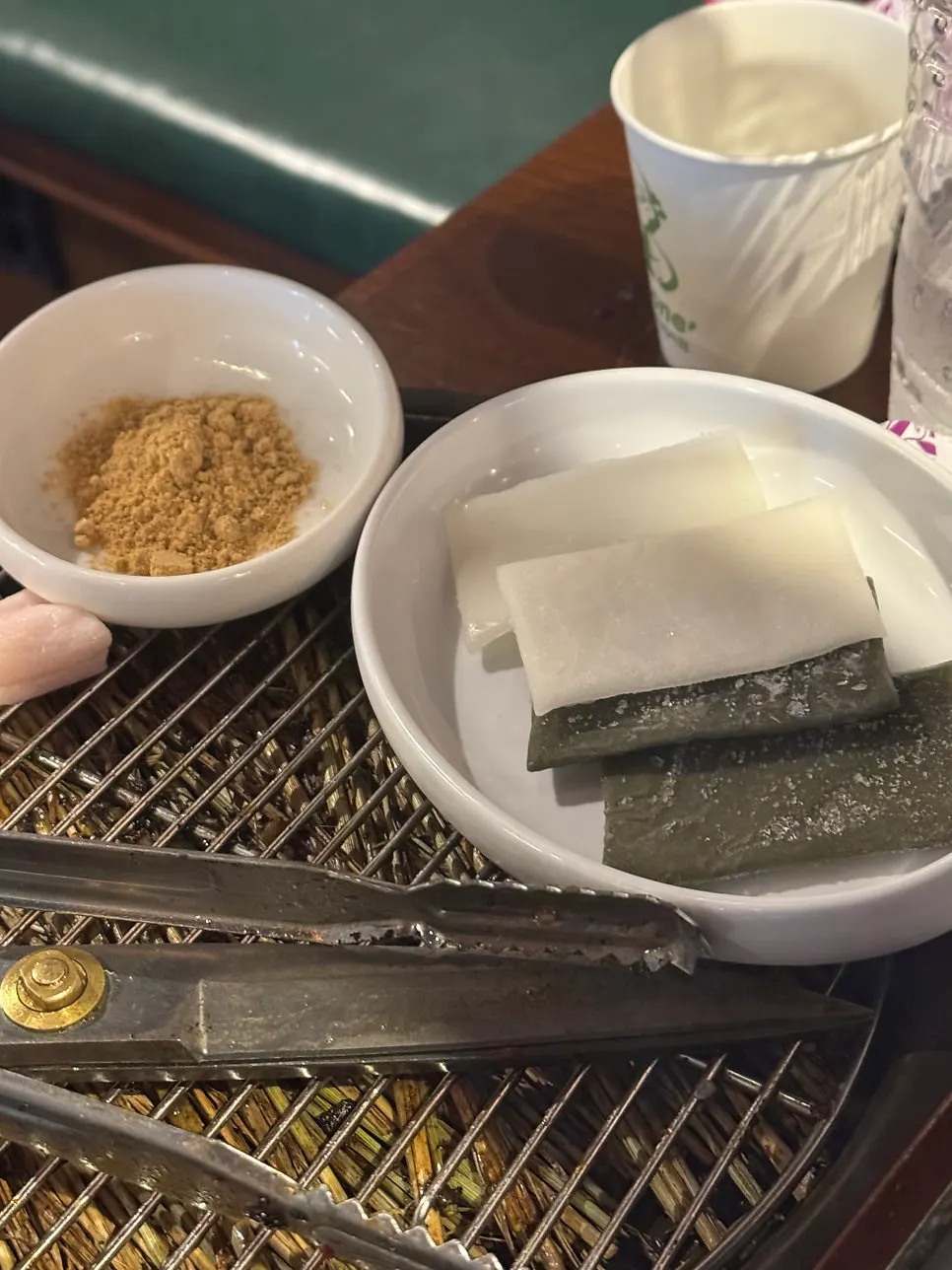 Rice cake and soybean powder set out on the table