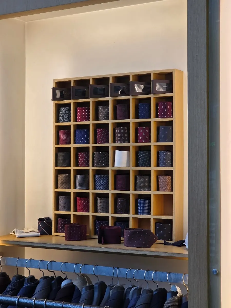 Ties displayed as a free service