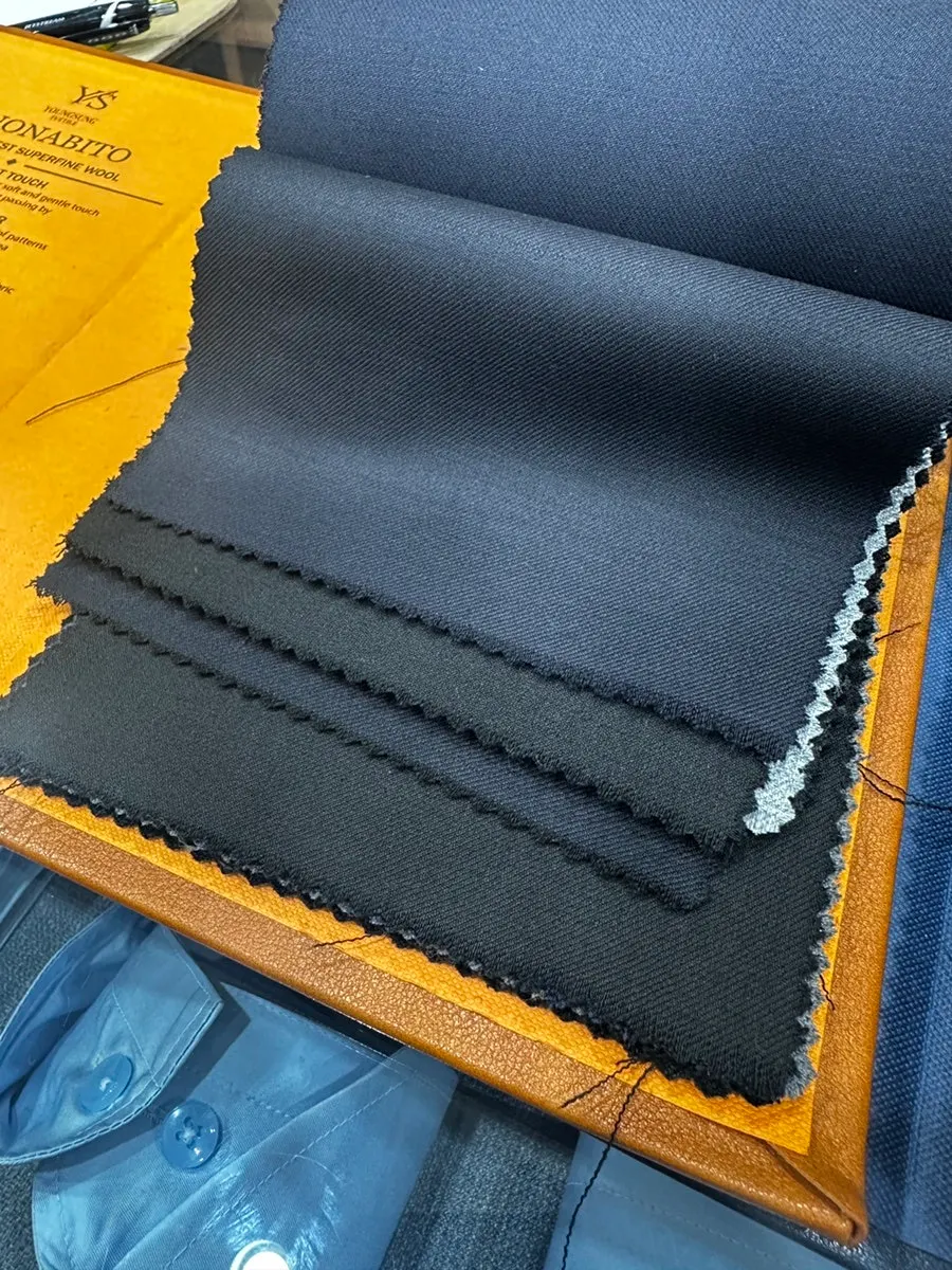 Jeil Mojik poly20/wool80 fabric sample