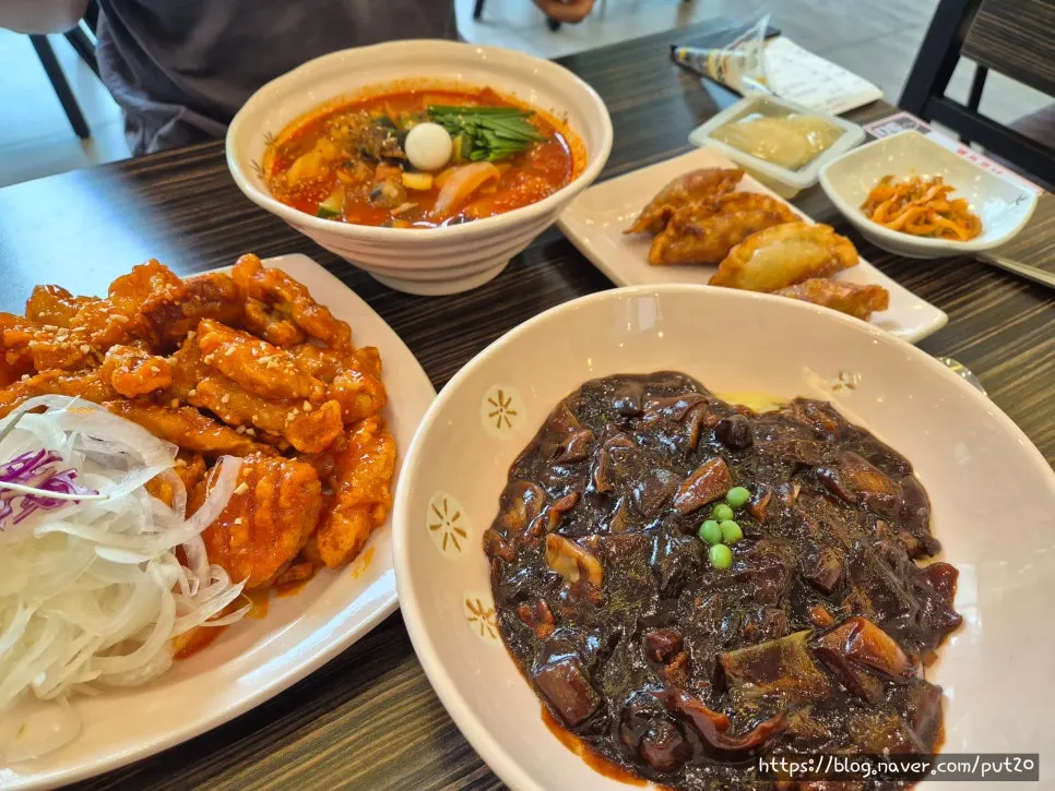 A plate of small sichuan tangsuyuk