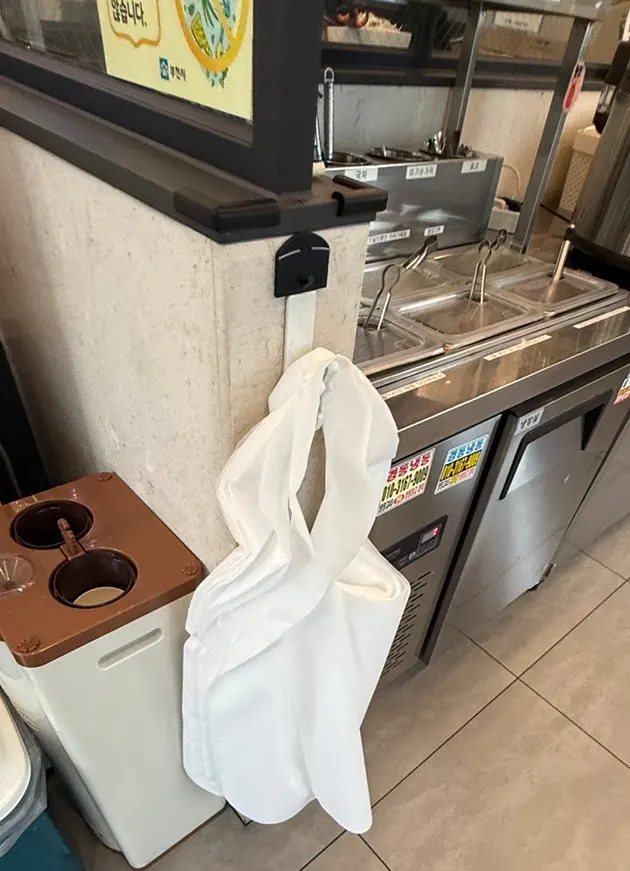 밥 무제한으로 이용하는 셀프바 공간