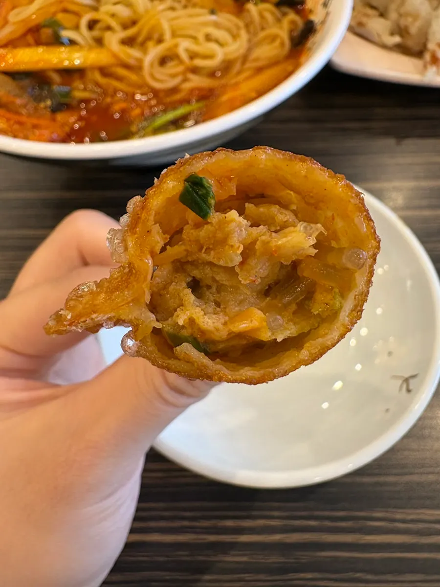 쫀득한 찹쌀탕수육 한 접시
