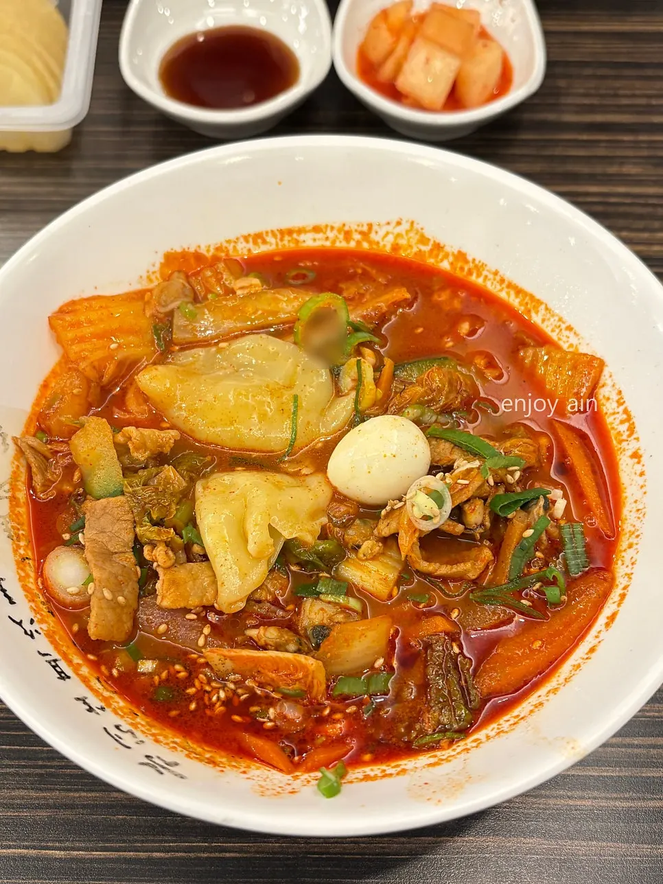 Jjamppong with chewy sujebi dough