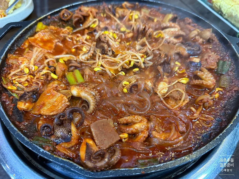 철판 양념에 넣고 끓이는 당면사리