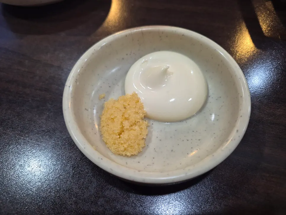 어묵볶음 콩나물무침 무쌈 깻잎 밑반찬