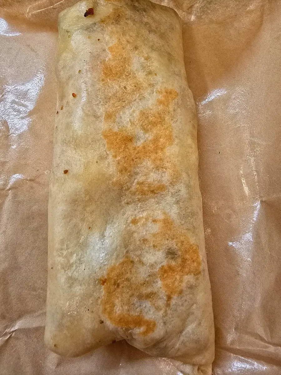 꽉 찬 치킨 케밥 단면
