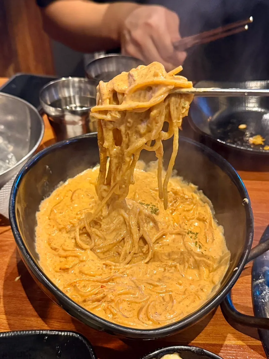 Jju Baksa pasta with all the sauce cleaned up