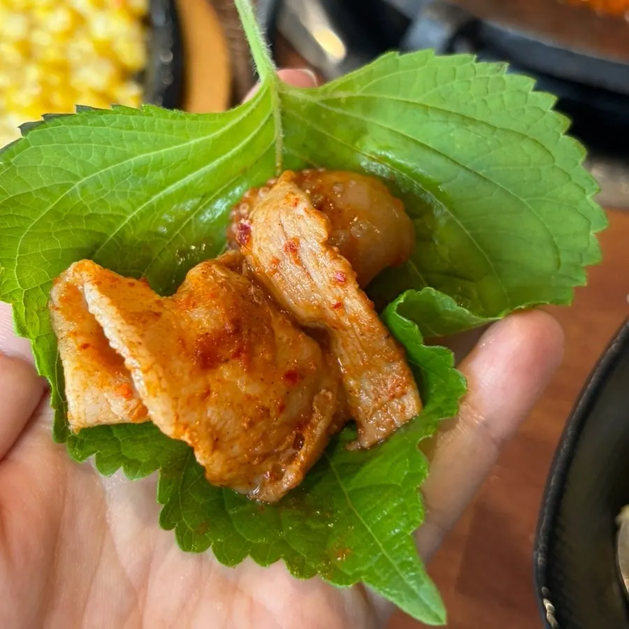 쭈삼겹 한 점 클로즈업