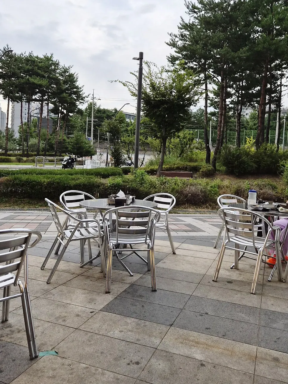 쭈박사 마곡점 야외 야장 테이블