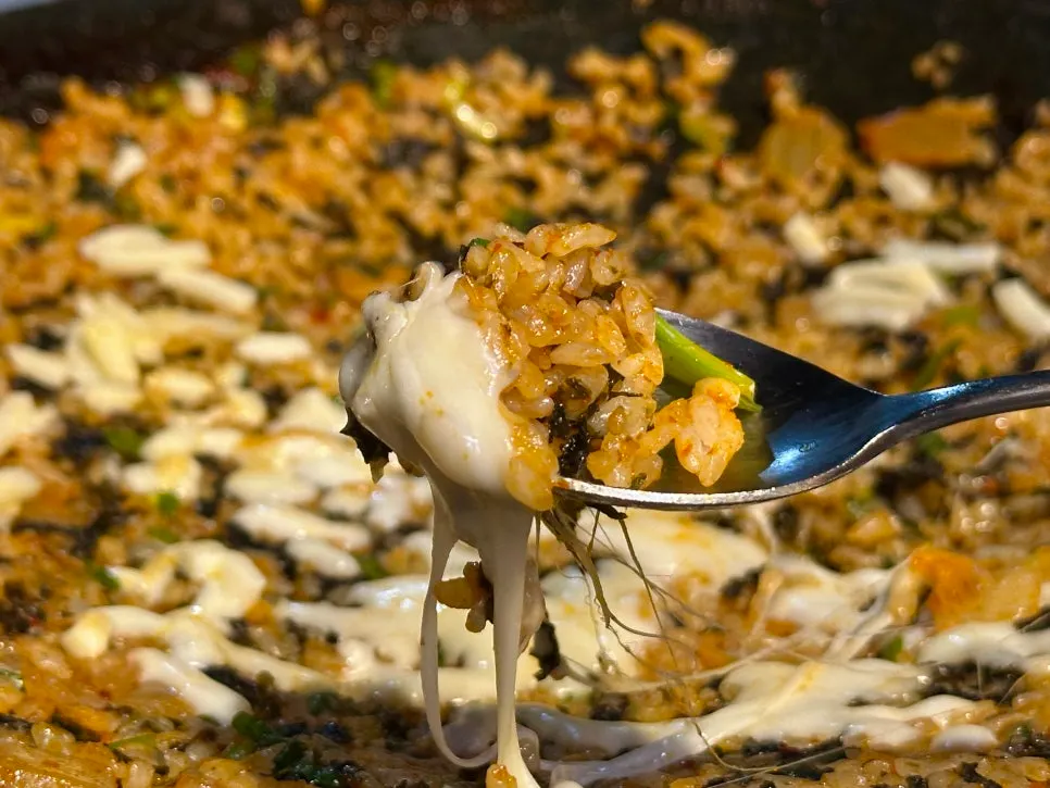 Finished cheese fried rice