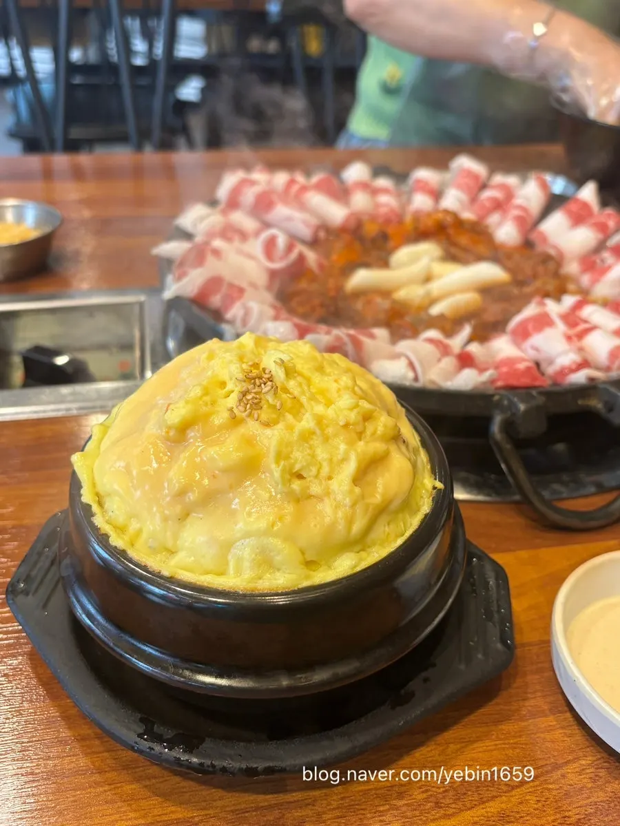 Beef brisket dipped in cheese