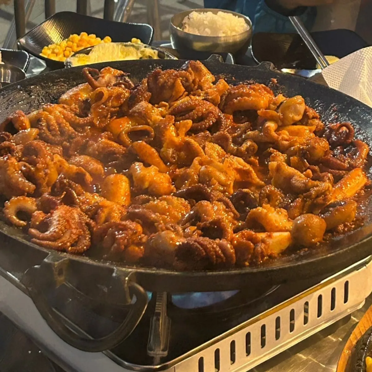 쭈박사 마곡점 야외 테라스 철판 쭈꾸미 삼겹살
