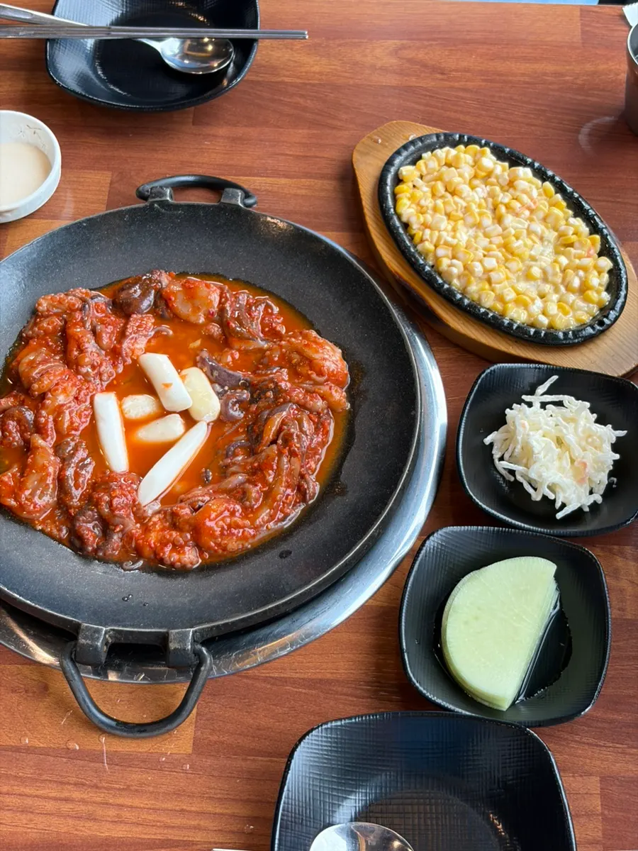 Cheonsachae side dish served with the meal