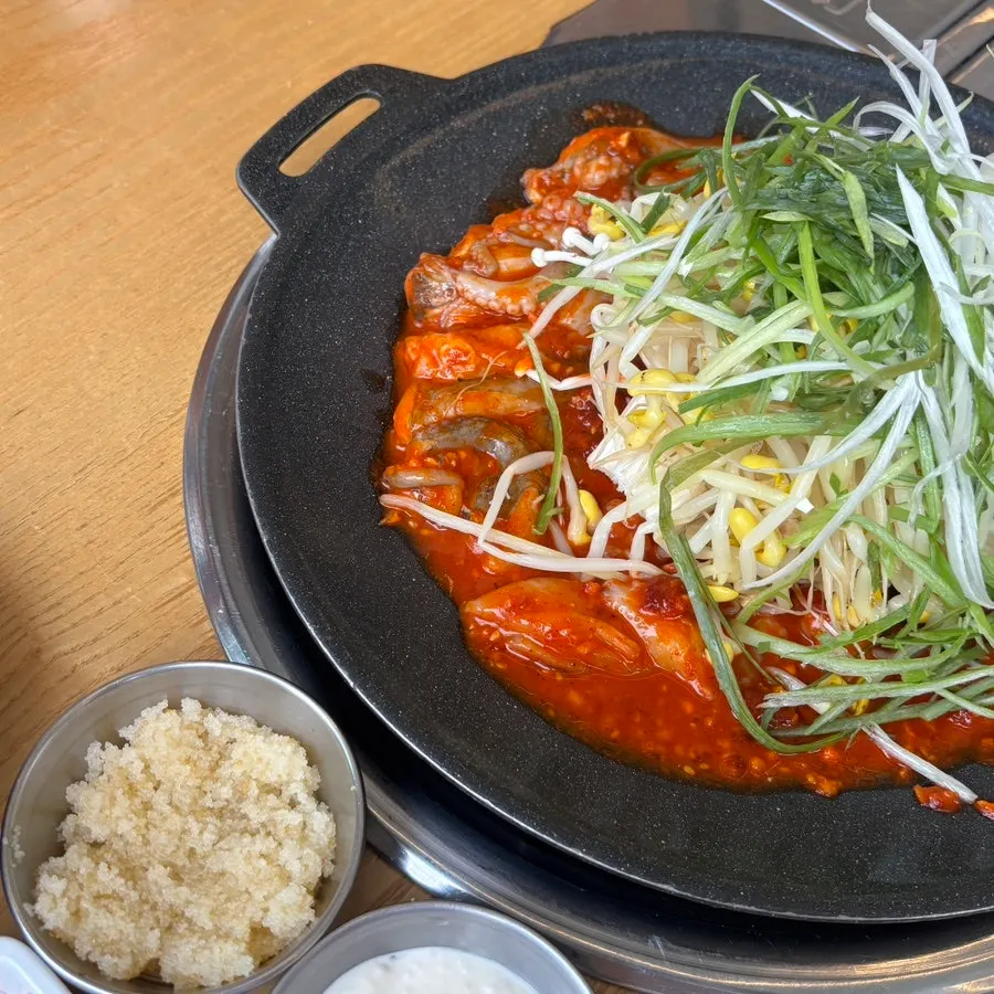 Plate of extra sides included with the set menu