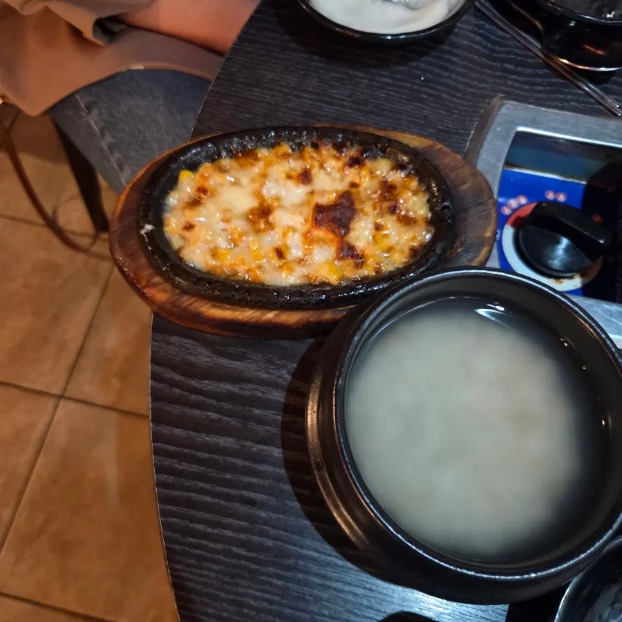 Free corn cheese and steamed egg side dishes